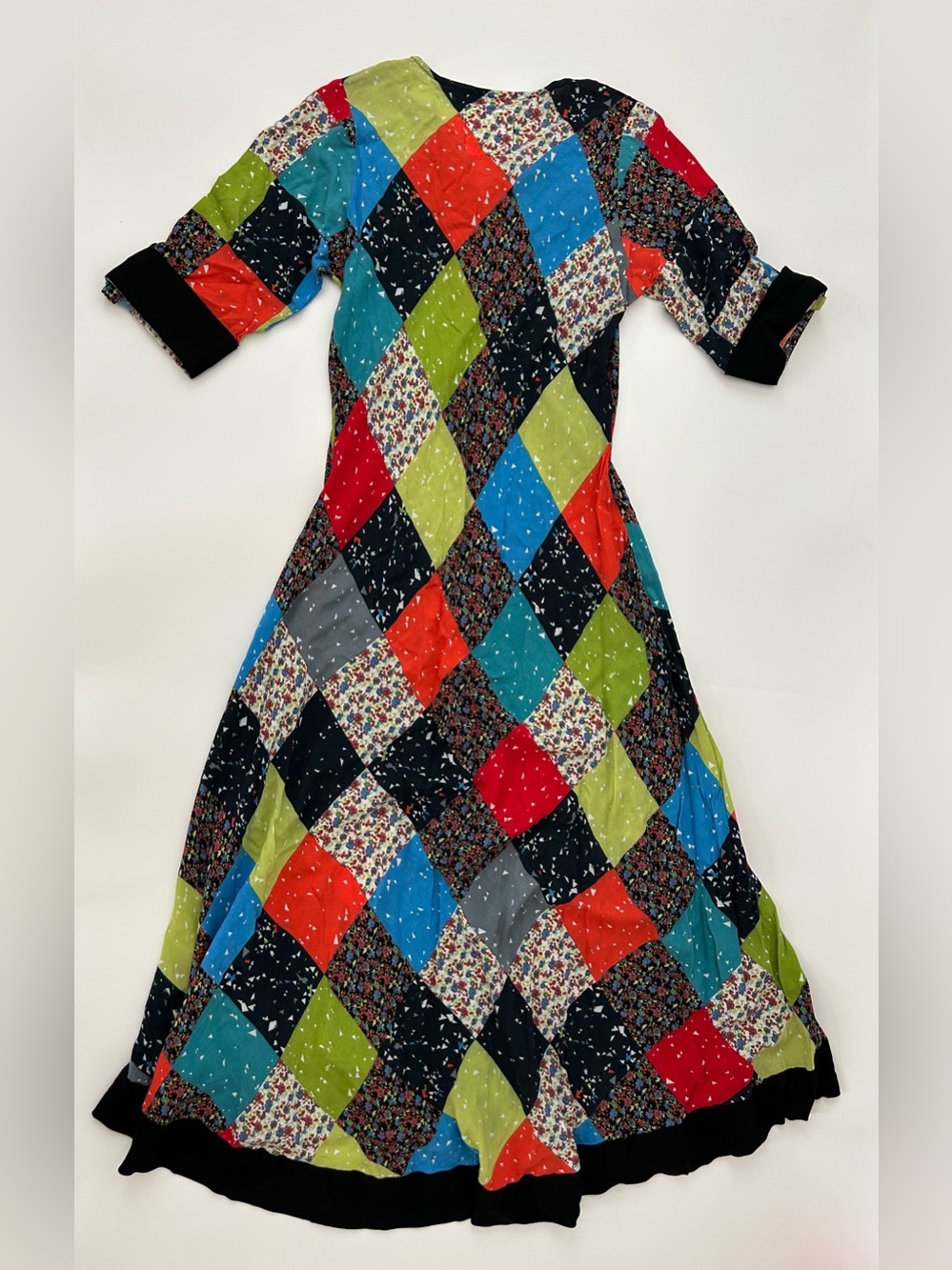 Vintage 70’s Harlequin Diamond Patchwork Maxi Dress
1/2 Sleeve
Hippie
Rayon
Boho - Picture 10 of 14